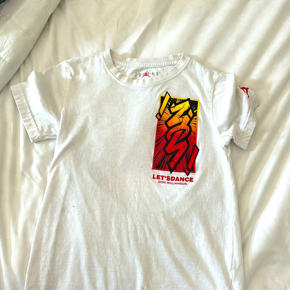 Zion Williamson Jordan tee small boys